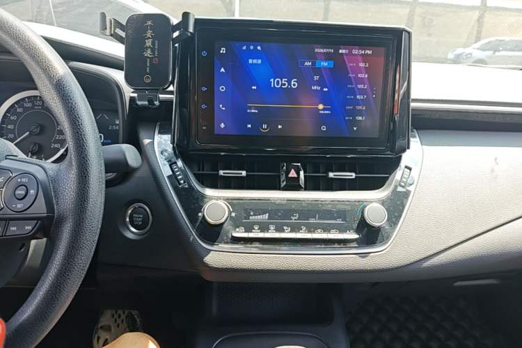 Used Toyota Levin 2023 185T CVT Luxury Edition Audio And AC Panel