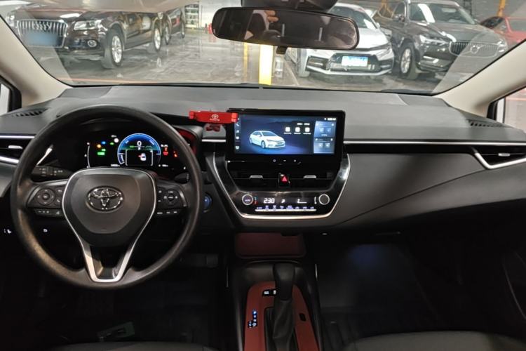 Used Toyota Levin 2023 Dual-Motor 2.0L Leading Edition Center Console