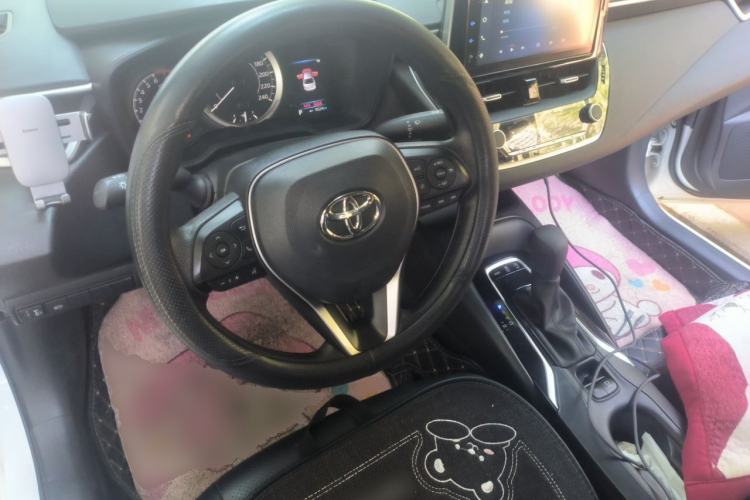 Used Toyota Levin 2023 185T CVT Luxury Edition Center Console