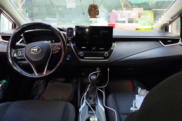 Used Toyota Levin 2023 Smart Electric Hybrid Dual-Engine 1.8L Luxury Edition Center Console