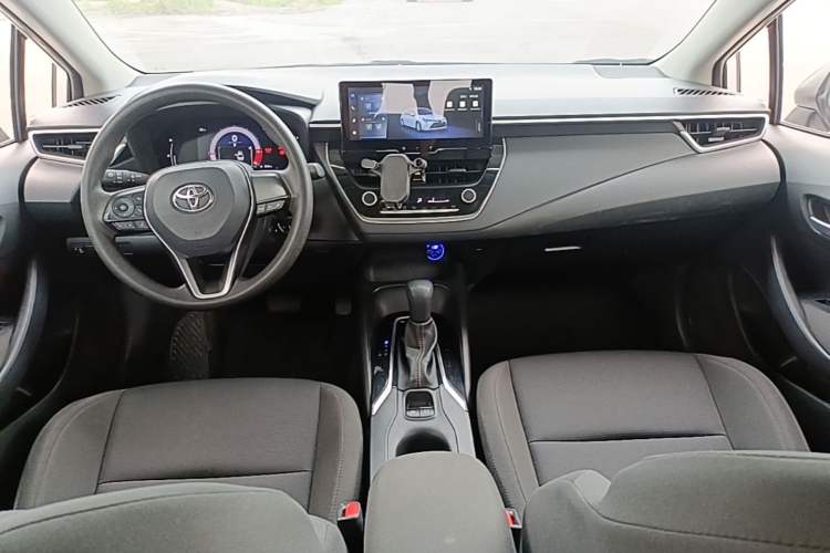 Used Toyota Levin 2023 TNGA 1.5L CVT Progressive Edition Center Console