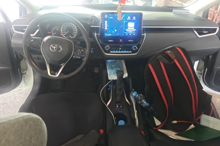 Used Toyota Levin 2023 2.0L Leading Edition Center Console