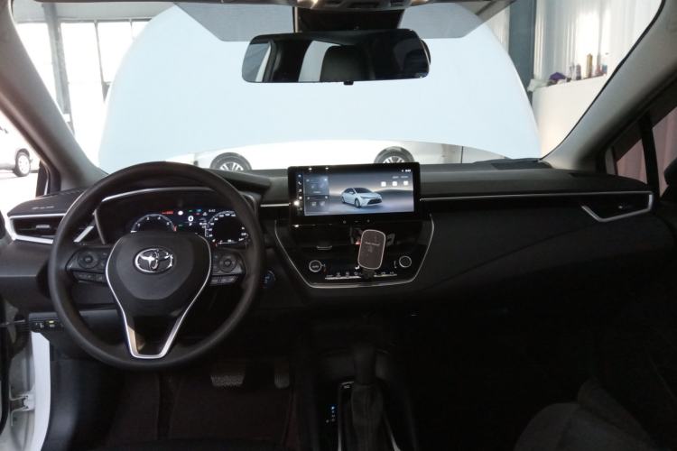 Used Toyota Levin 2023 Smart Electric Hybrid Dual-Engine 1.8L Luxury Edition Center Console