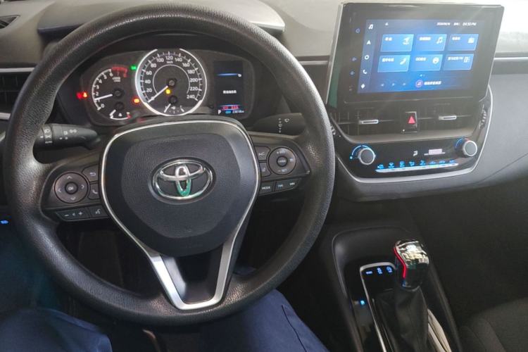 Used Toyota Levin 2023 185T CVT Luxury Edition Center Console