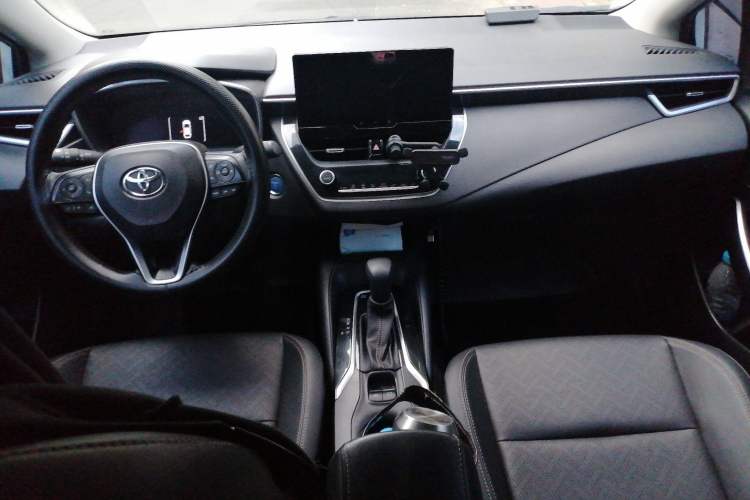 Used Toyota Levin 2023 Smart Electric Hybrid Dual-Engine 1.8L Sport Edition Center Console
