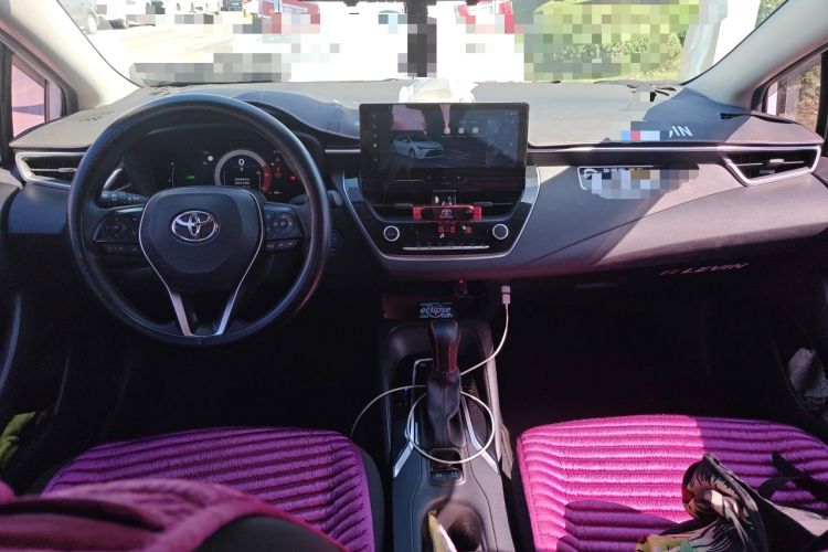 Used Toyota Levin 2023 Smart Electric Hybrid Dual-Engine 1.8L Leading Edition Center Console