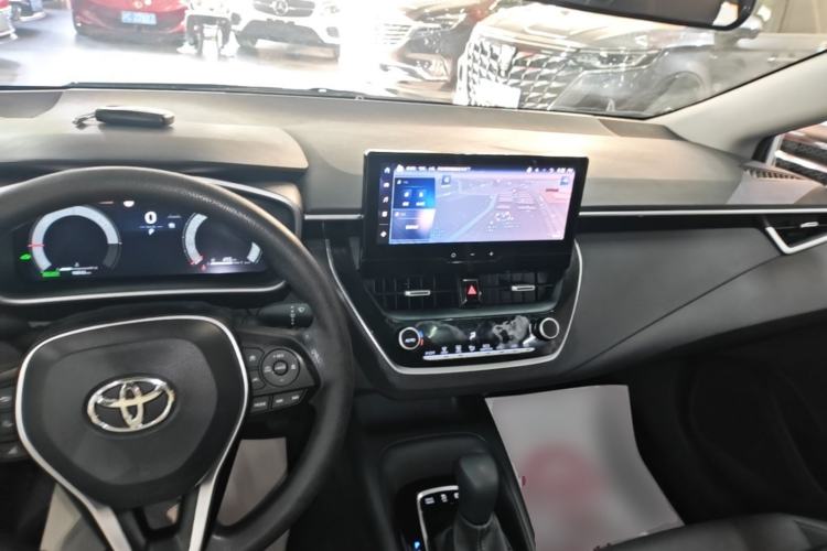 Used Toyota Levin 2023 Smart Electric Hybrid Dual-Engine 1.8L Sport Edition Center Console