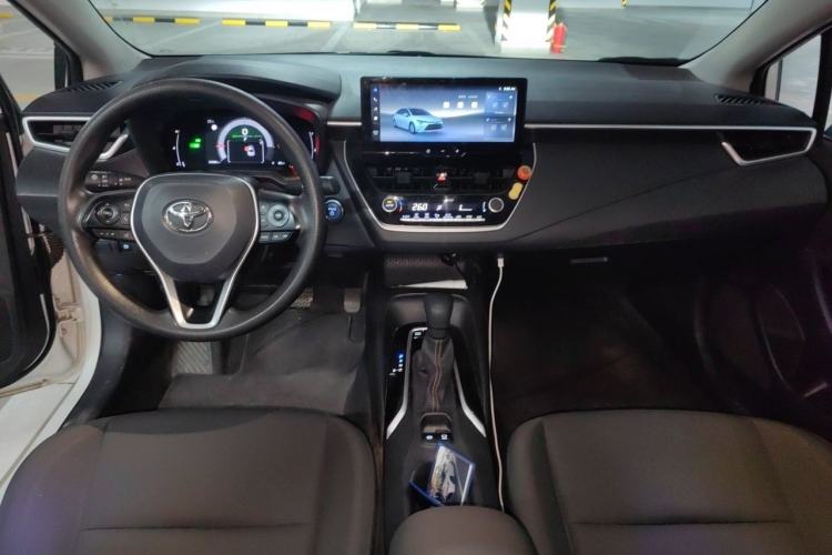 Used Toyota Levin 2023 Smart Electric Hybrid Dual-Engine 1.8L Leading Edition Center Console