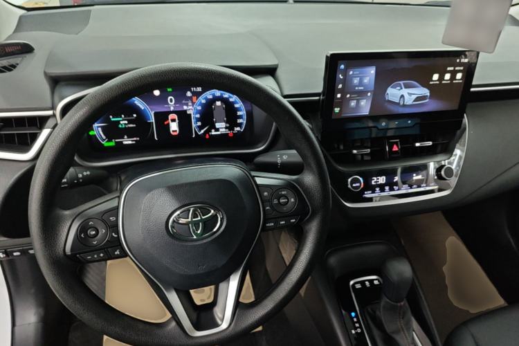 Used Toyota Levin 2023 Smart Electric Hybrid Dual-Engine 1.8L Luxury Edition Center Console