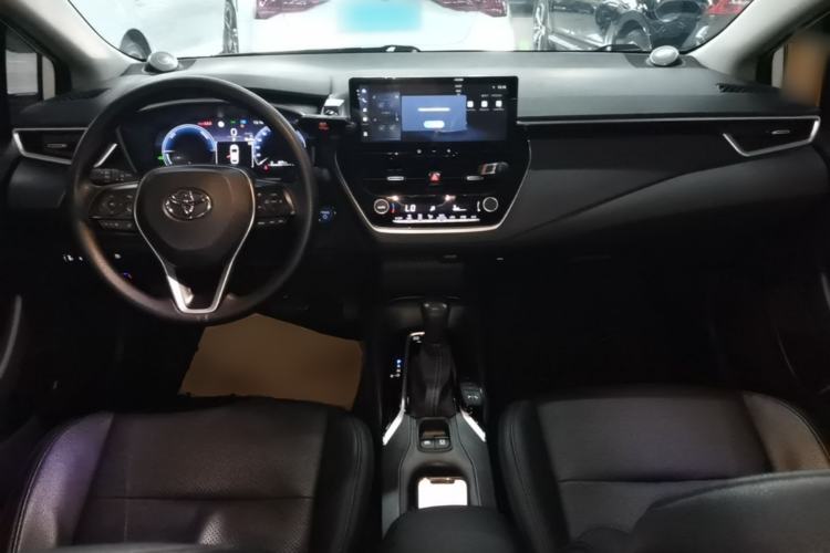 Used Toyota Levin 2023 Smart Electric Hybrid Dual-Engine 1.8L Luxury Edition Center Console