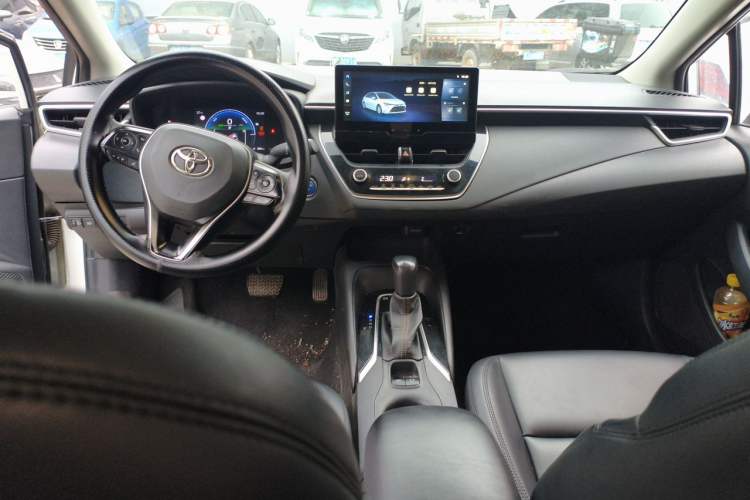 Used Toyota Levin 2023 Smart Electric Hybrid Dual-Engine 1.8L Leading Edition Center Console