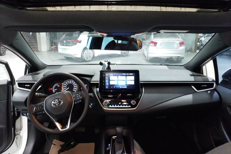 Used Toyota Levin 2023 185T CVT Luxury Edition Center Console