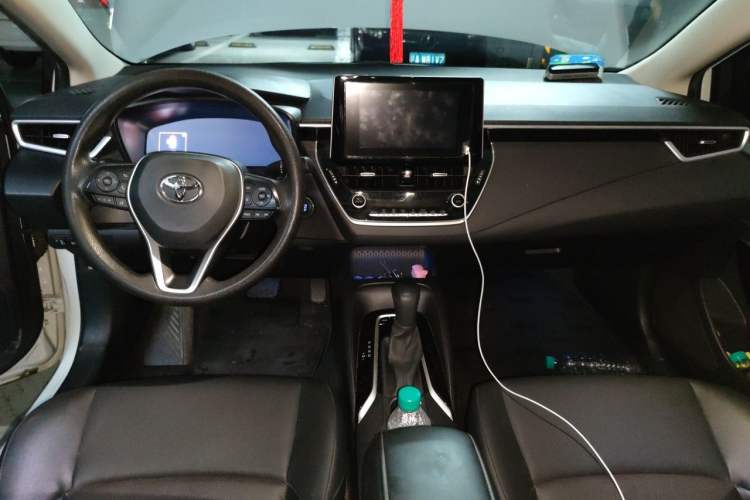 Used Toyota Levin 2023 2.0L Luxury Edition Center Console