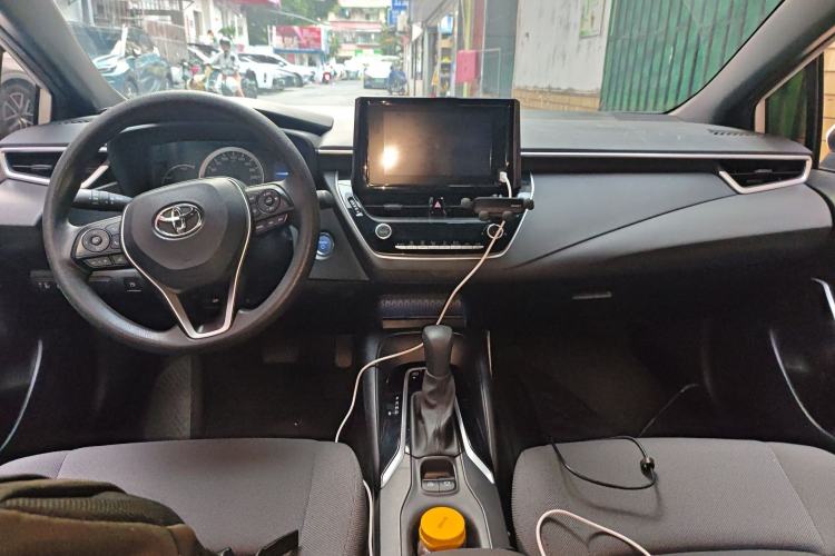 Used Toyota Levin 2023 Smart Electric Hybrid Dual-Engine 1.8L Leading Edition Center Console