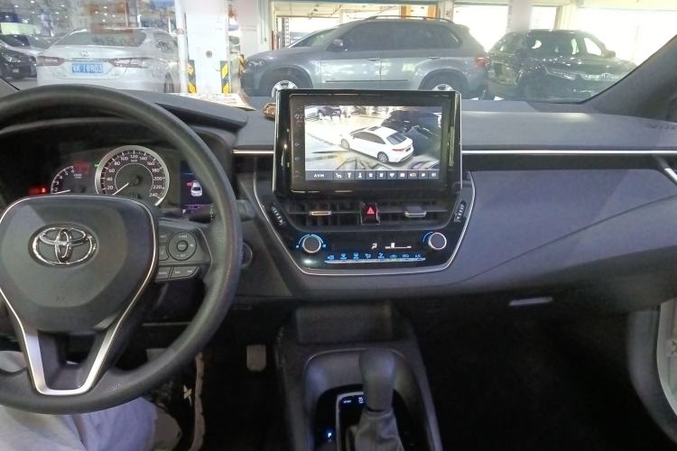 Used Toyota Levin 2023 185T CVT Luxury Edition Center Console
