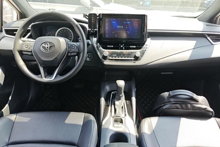Used Toyota Levin 2023 185T CVT Luxury Edition Center Console
