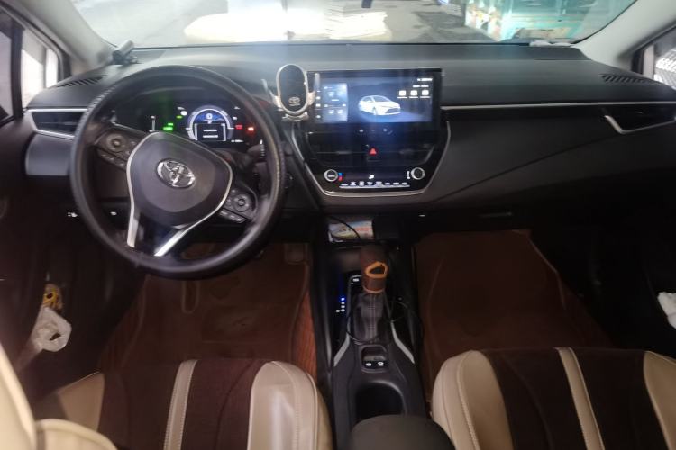 Used Toyota Levin 2023 Smart Electric Hybrid Dual-Engine 1.8L Leading Edition Center Console