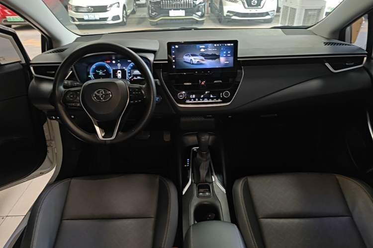 Used Toyota Levin 2023 Smart Electric Hybrid Dual-Engine 1.8L Sport Edition Center Console