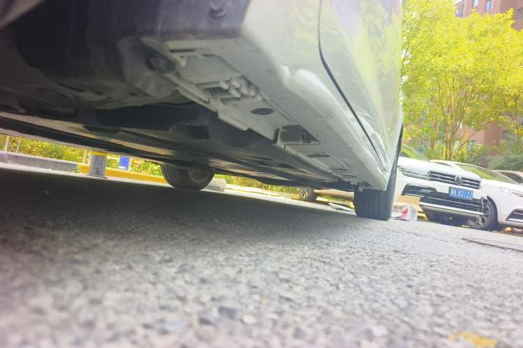Used Toyota Levin 2023 2.0L Luxury Edition Chassis Front Left