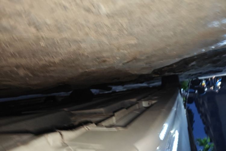 Used Toyota Levin 2023 2.0L Luxury Edition Chassis Rear Left