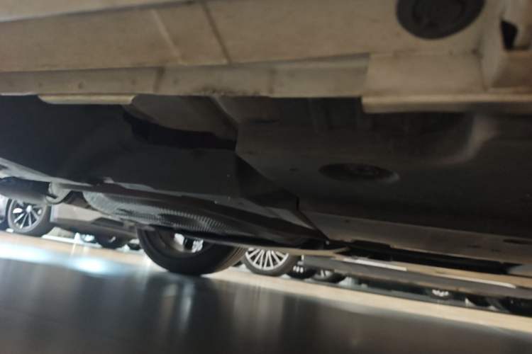 Used Toyota Levin 2023 Smart Electric Hybrid Dual-Engine 1.8L Sport Edition Chassis Rear Right