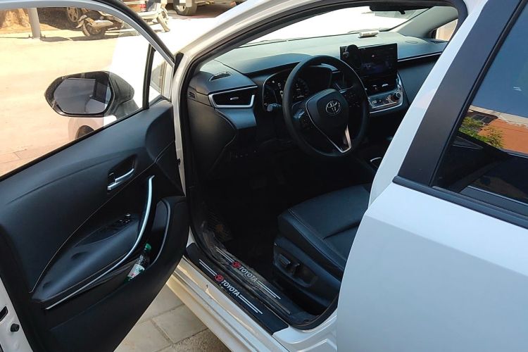 Used Toyota Levin 2023 Smart Electric Hybrid Dual-Engine 1.8L Sport Edition Driver Seat