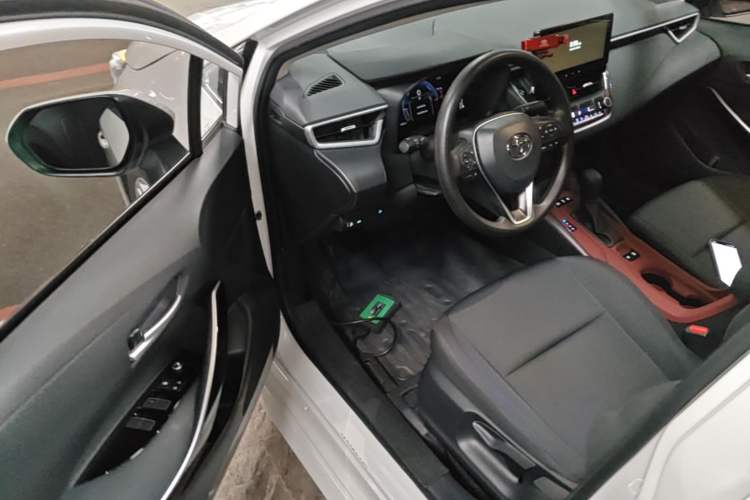 Used Toyota Levin 2023 Dual-Motor 2.0L Leading Edition Driver Seat