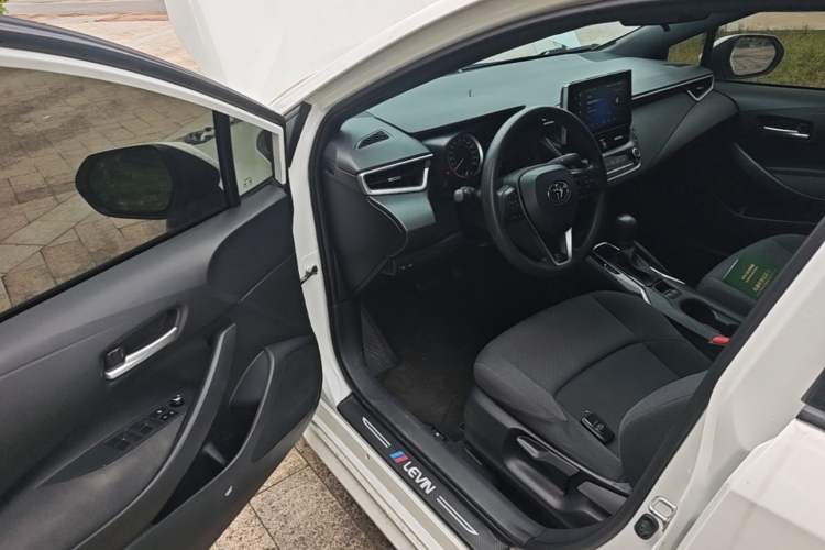 Used Toyota Levin 2023 185T CVT Luxury Edition Driver Seat