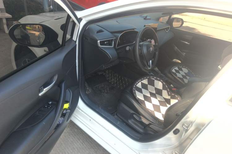 Used Toyota Levin 2023 Smart Electric Hybrid Dual-Engine 1.8L Luxury Edition Driver Seat