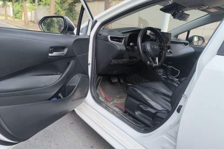 Used Toyota Levin 2023 Smart Electric Hybrid Dual-Engine 1.8L Leading Edition Driver Seat