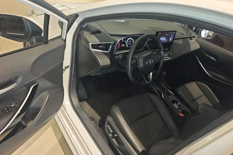 Used Toyota Levin 2023 Smart Electric Hybrid Dual-Engine 1.8L Sport Edition Driver Seat