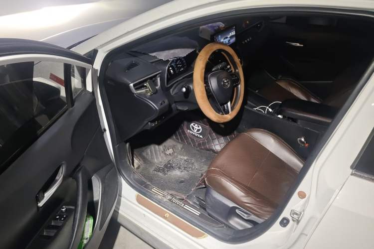 Used Toyota Levin 2023 Smart Electric Hybrid Dual-Engine 1.8L Luxury Edition Driver Seat