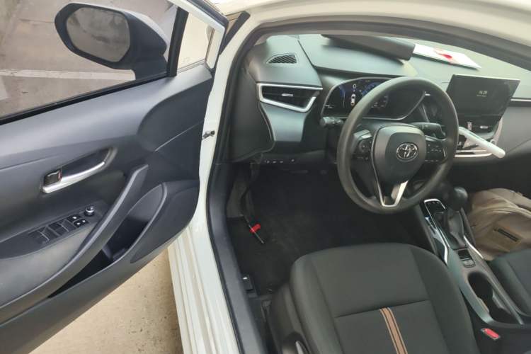 Used Toyota Levin 2023 Smart Electric Hybrid Dual-Engine 1.8L Luxury Edition Driver Seat