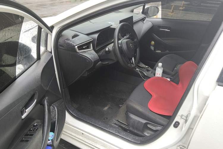 Used Toyota Levin 2023 Smart Electric Hybrid Dual-Engine 1.8L Luxury Edition Driver Seat