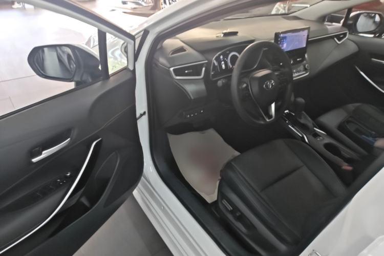 Used Toyota Levin 2023 Smart Electric Hybrid Dual-Engine 1.8L Sport Edition Driver Seat