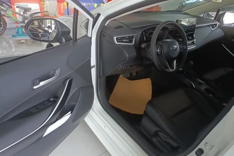 Used Toyota Levin 2023 Revised Version 2.0L Luxury Edition Driver Seat