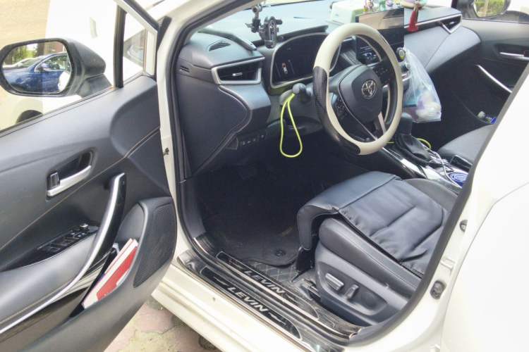 Used Toyota Levin 2023 Smart Electric Hybrid Dual-Engine 1.8L Sport Edition Driver Seat