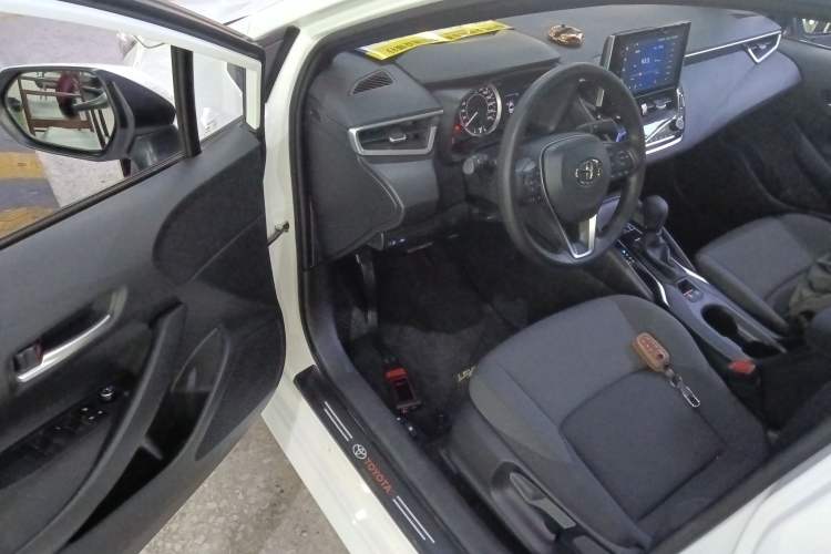 Used Toyota Levin 2023 185T CVT Luxury Edition Driver Seat