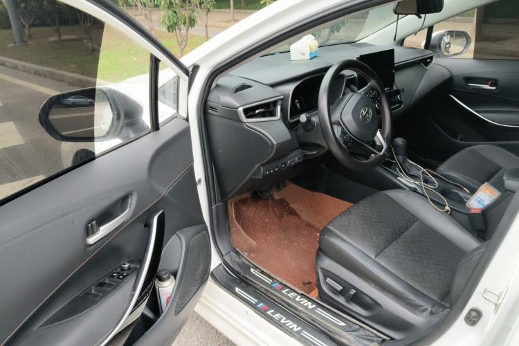 Used Toyota Levin 2023 Smart Electric Hybrid Dual-Engine 1.8L Sport Edition Driver Seat