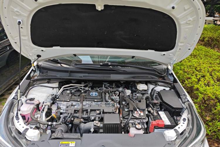 Used Toyota Levin 2023 Smart Electric Hybrid Dual-Engine 1.8L Sport Edition Engine Bay