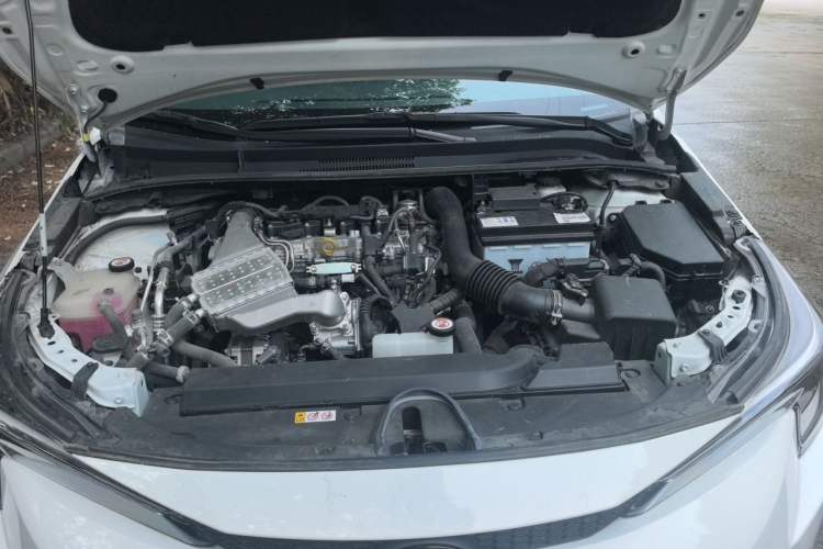 Used Toyota Levin 2023 185T CVT Luxury Edition Engine Bay