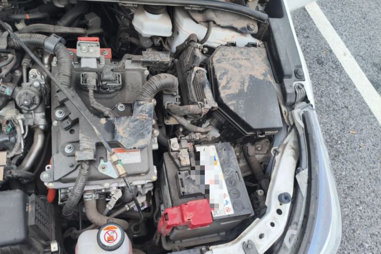Used Toyota Levin 2023 Smart Electric Hybrid Dual-Engine 1.8L Luxury Edition Engine Bay Left