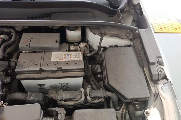 Used Toyota Levin 2023 Revised Version 2.0L Luxury Edition Engine Bay Left