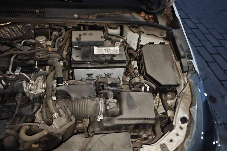 Used Toyota Levin 2023 2.0L Luxury Edition Engine Bay Left
