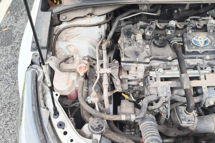 Used Toyota Levin 2023 Smart Electric Hybrid Dual-Engine 1.8L Luxury Edition Engine Bay Right