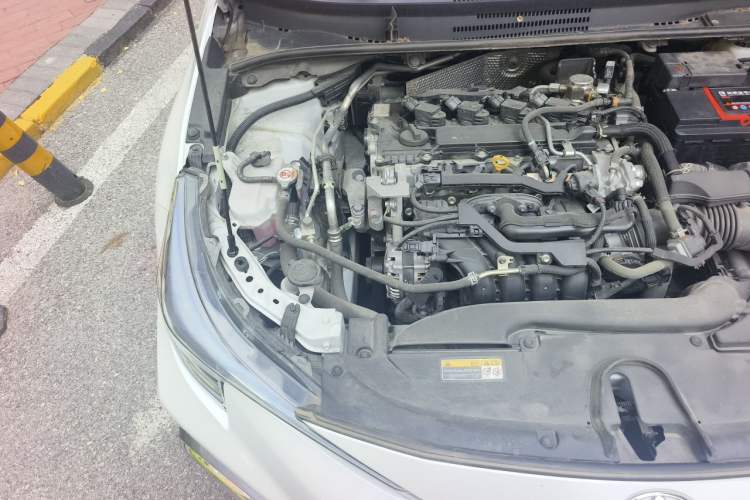 Used Toyota Levin 2023 2.0L Luxury Edition Engine Bay Right