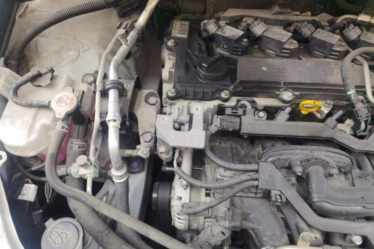 Used Toyota Levin 2023 2.0L Luxury Edition Engine Bay Right