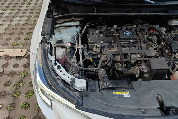 Used Toyota Levin 2023 Smart Electric Hybrid Dual-Engine 1.8L Luxury Edition Engine Bay Right