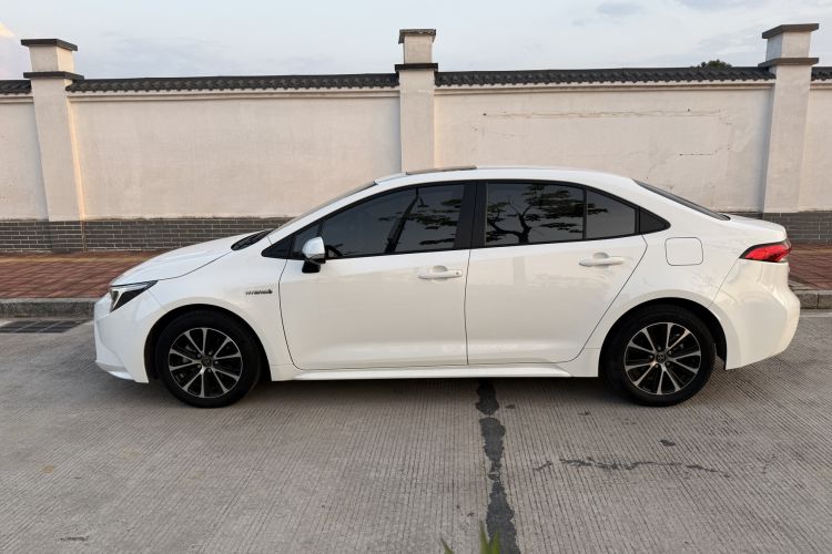 Used Toyota Levin 2023 Smart Electric Hybrid Dual-Engine 1.8L Luxury Edition Exterior 3
