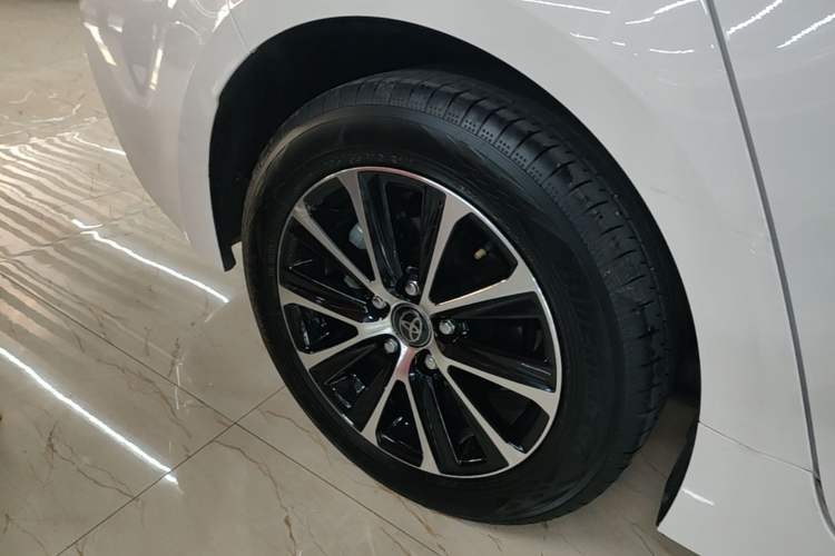 Used Toyota Levin 2023 Smart Electric Hybrid Dual-Engine 1.8L Luxury Edition Exterior 5
